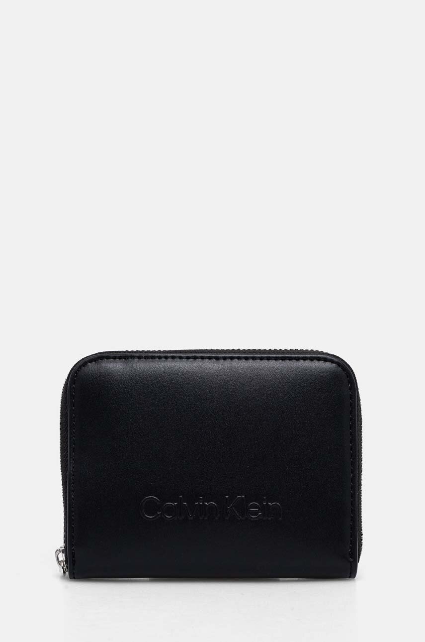 

Портмоне Calvin Klein дамски в черно K60K612437, Черен