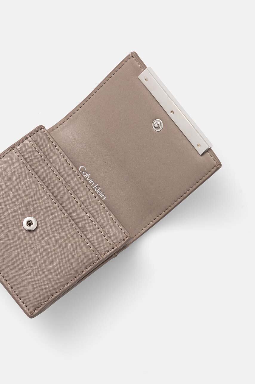 Гаманець Calvin Klein жіночий колір сірий K60K612443 