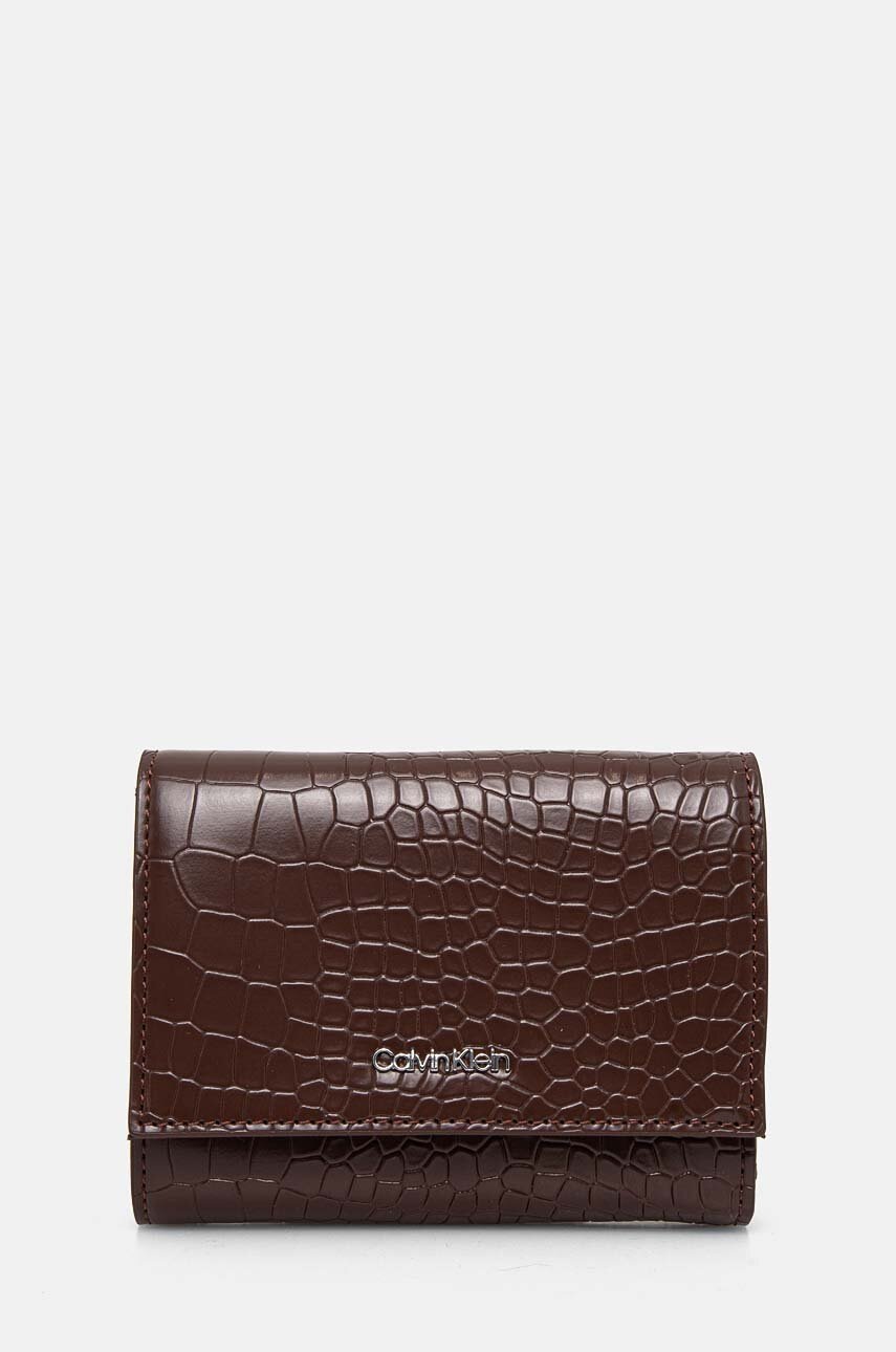 

Портмоне Calvin Klein дамски в кафяво K60K612453, Кафяв
