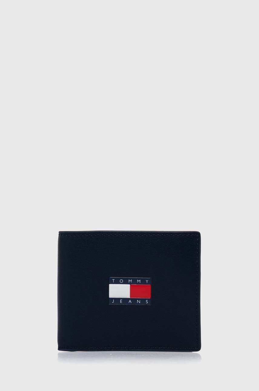 

Портмоне Tommy Jeans мъжки в тъмносиньо AM0AM12441, Тъмносин