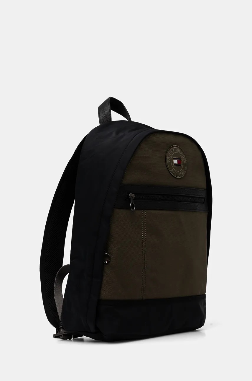 Рюкзак Tommy Hilfiger мужской цвет зелёный большой однотонный AM0AM12720 Рюкзак Tommy Hilfiger мужской цвет зелёный большой однотонный AM0AM12720