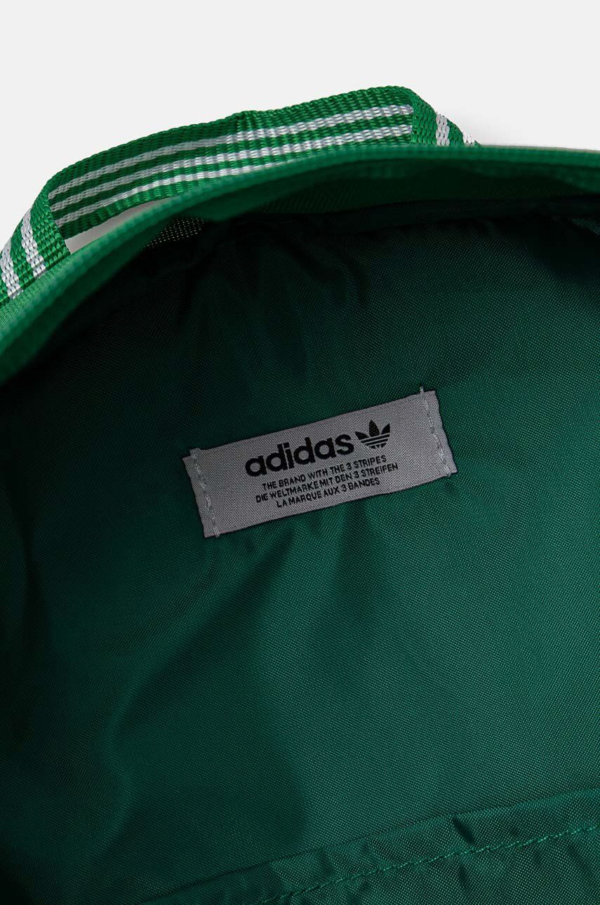 Nahrbtnik Adidas Originals Adicolor Zelena Barva, IW1781