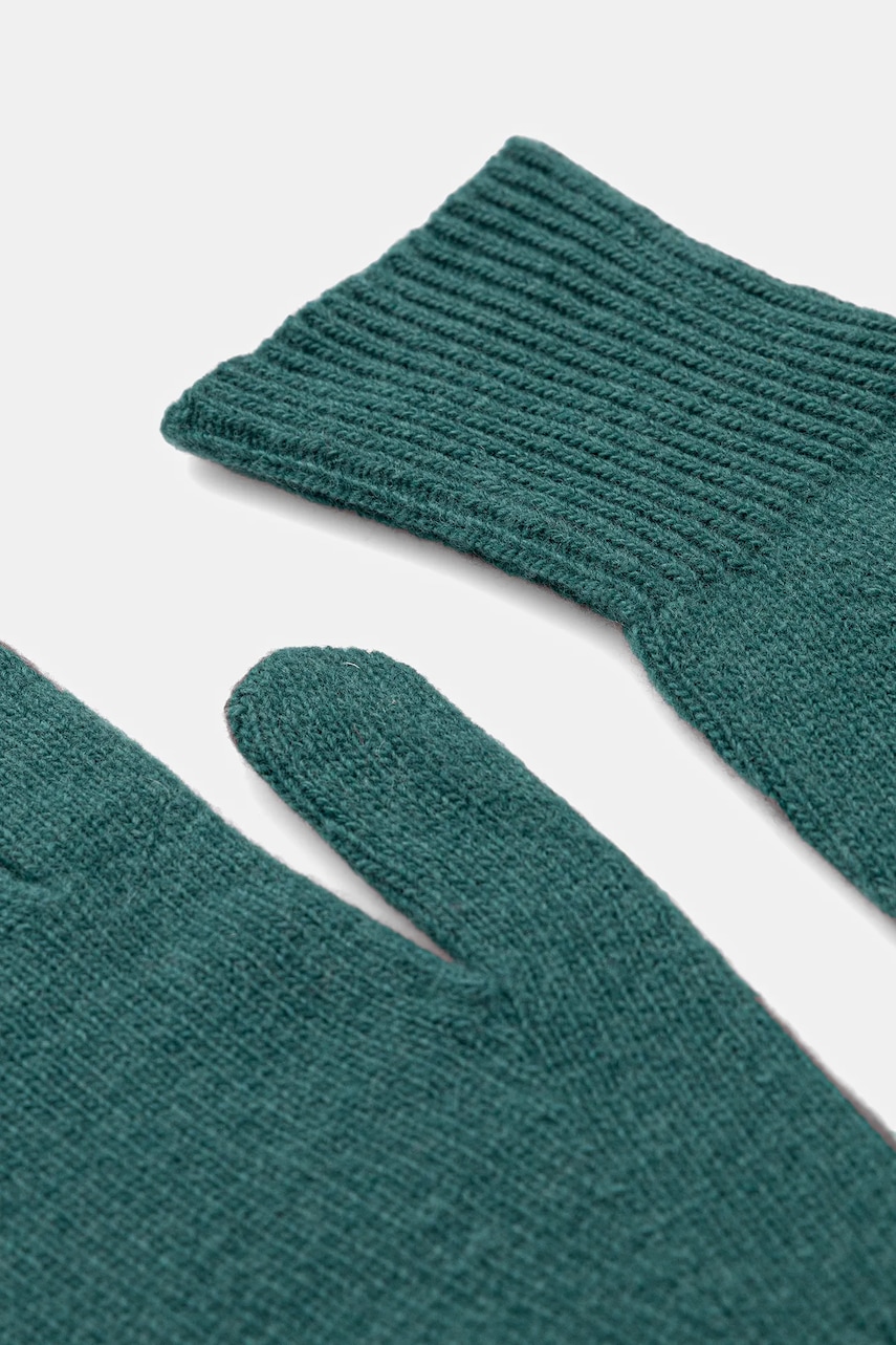 Шерстяные перчатки United Colors of Benetton цвет чёрный 1202DG00E Шерстяные перчатки United Colors of Benetton цвет чёрный 1202DG00E