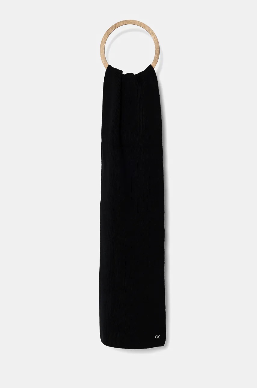 

Вълнен шал Calvin Klein в черно с изчистен дизайн K60K612603, Черен