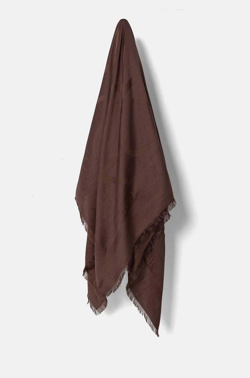 

Тънък шал Calvin Klein в кафяво с десен K60K612708, Кафяв