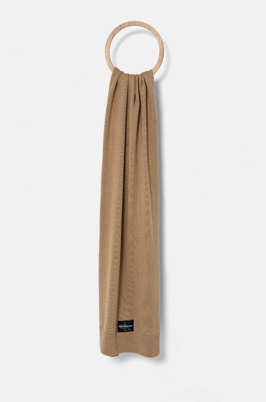 

Шал Calvin Klein Jeans мъжки в бежово с апликация K50K512457, Бежов
