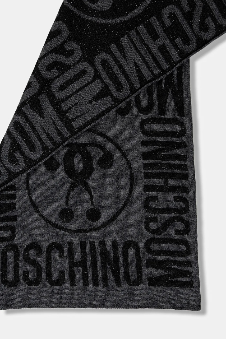 Шарф с добавлением шерсти Moschino цвет чёрный узор M2966 30623 Шарф с добавлением шерсти Moschino цвет чёрный узор M2966 30623