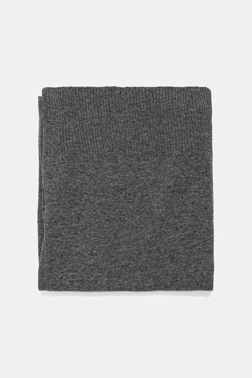 Шерстяной шарф United Colors of Benetton цвет чёрный однотонный 1002DU01E