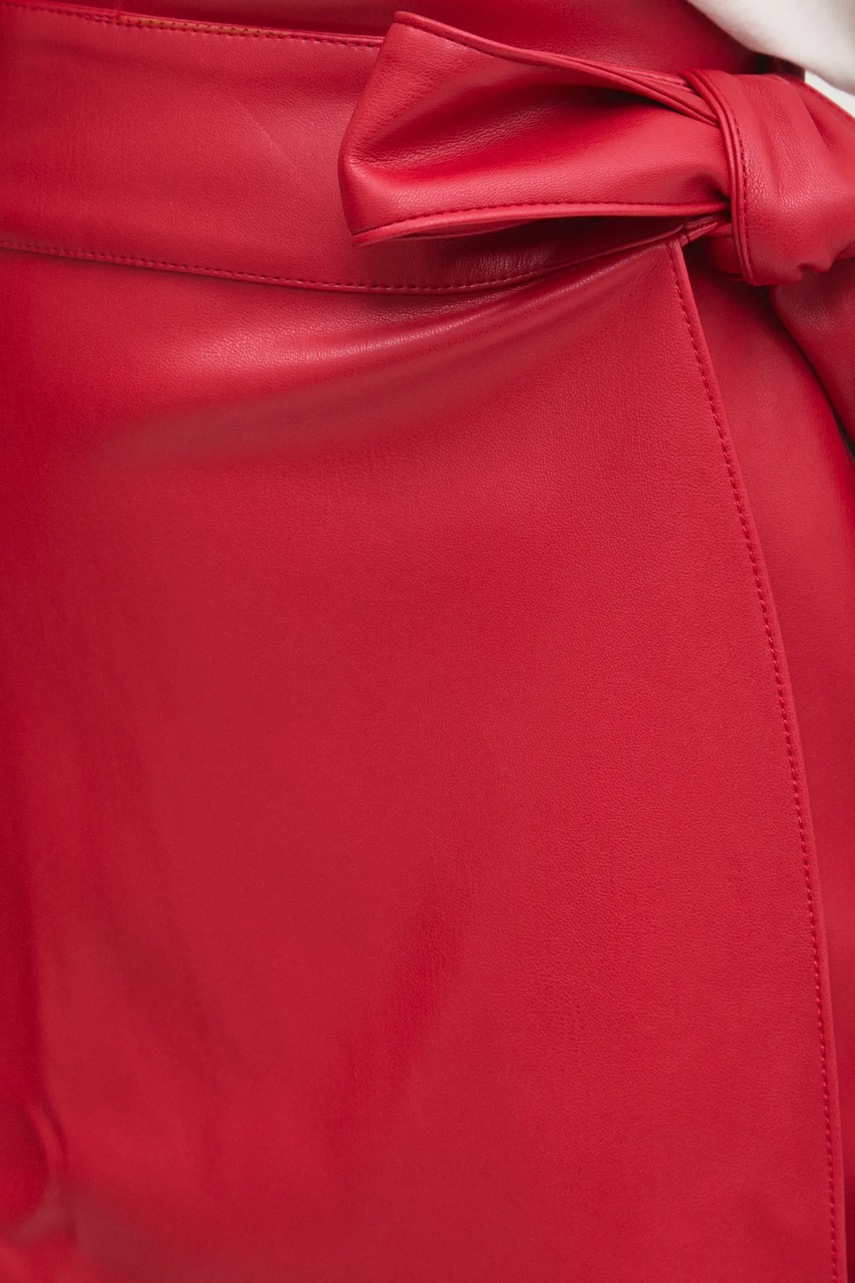 Φούστα Never Fully Dressed Vegan Leather Mini Jaspre Skirt χρώμα: κόκκινο, NFDSK540 φωτογραφία