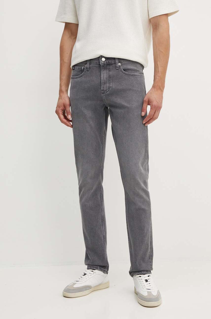 

Дънки Calvin Klein Jeans в сиво J30J325730, Сив
