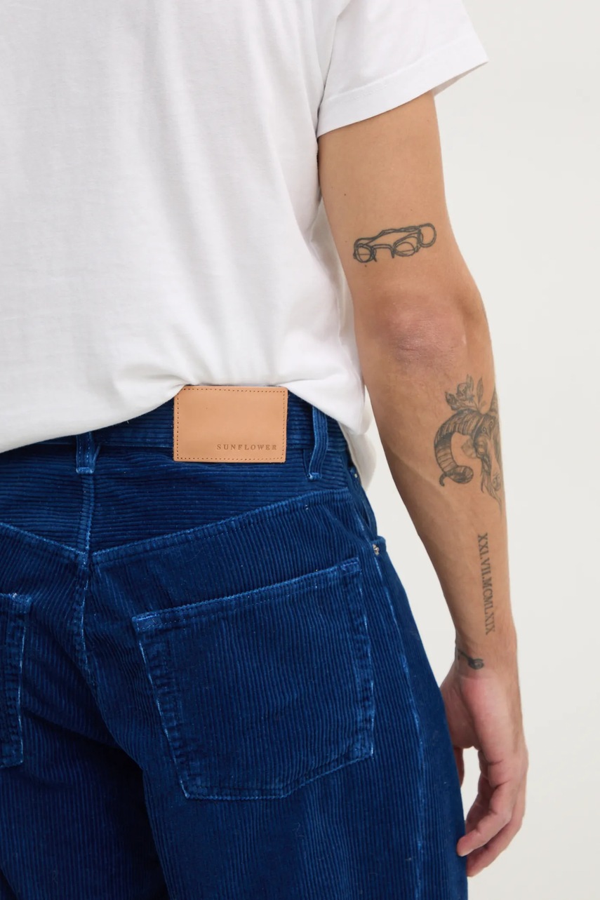 Φούστα κοτλέ Sunflower χρώμα: ναυτικό μπλε, 5103. φωτογραφία