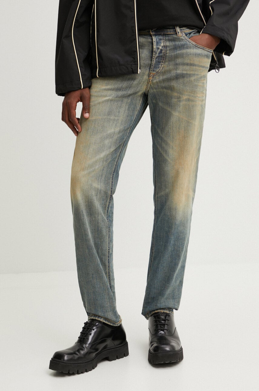 Diesel jeansi 2023 D-FINITIVE barbati, A10229.09J51 Diesel jeansi 2023 D-FINITIVE barbati, A10229.09J51