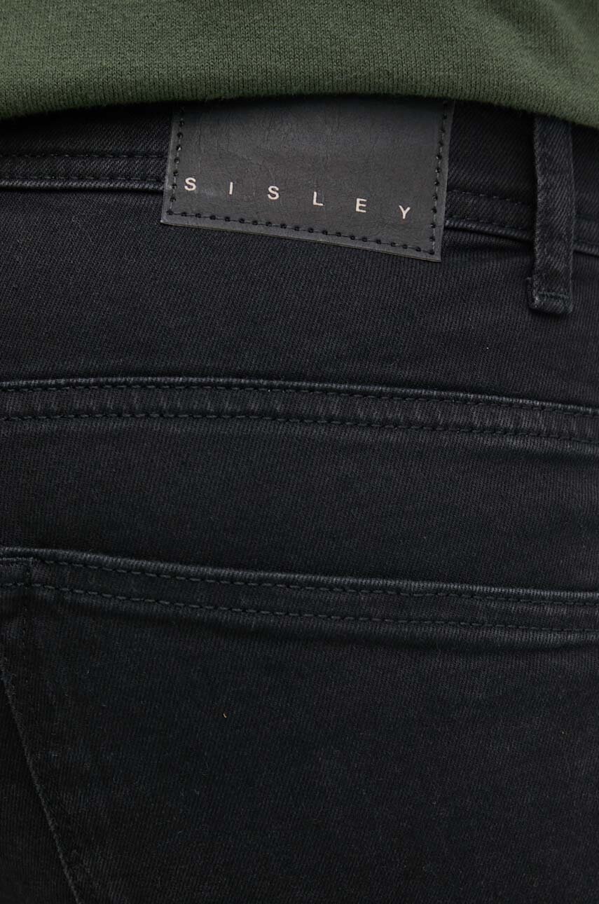 Джинси Sisley чоловічі колір чорний 4N3HSE00O 