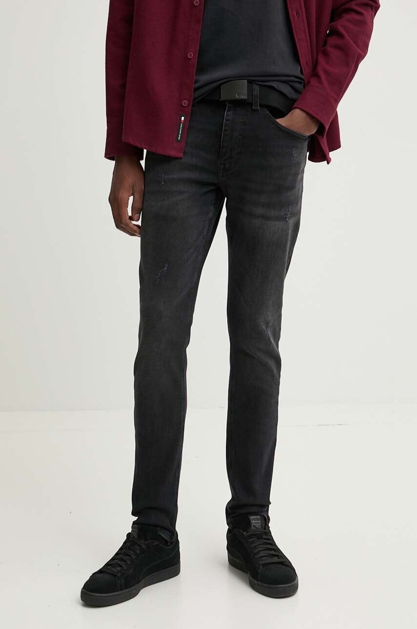 

Дънки Tommy Jeans в черно DM0DM20398, Черен