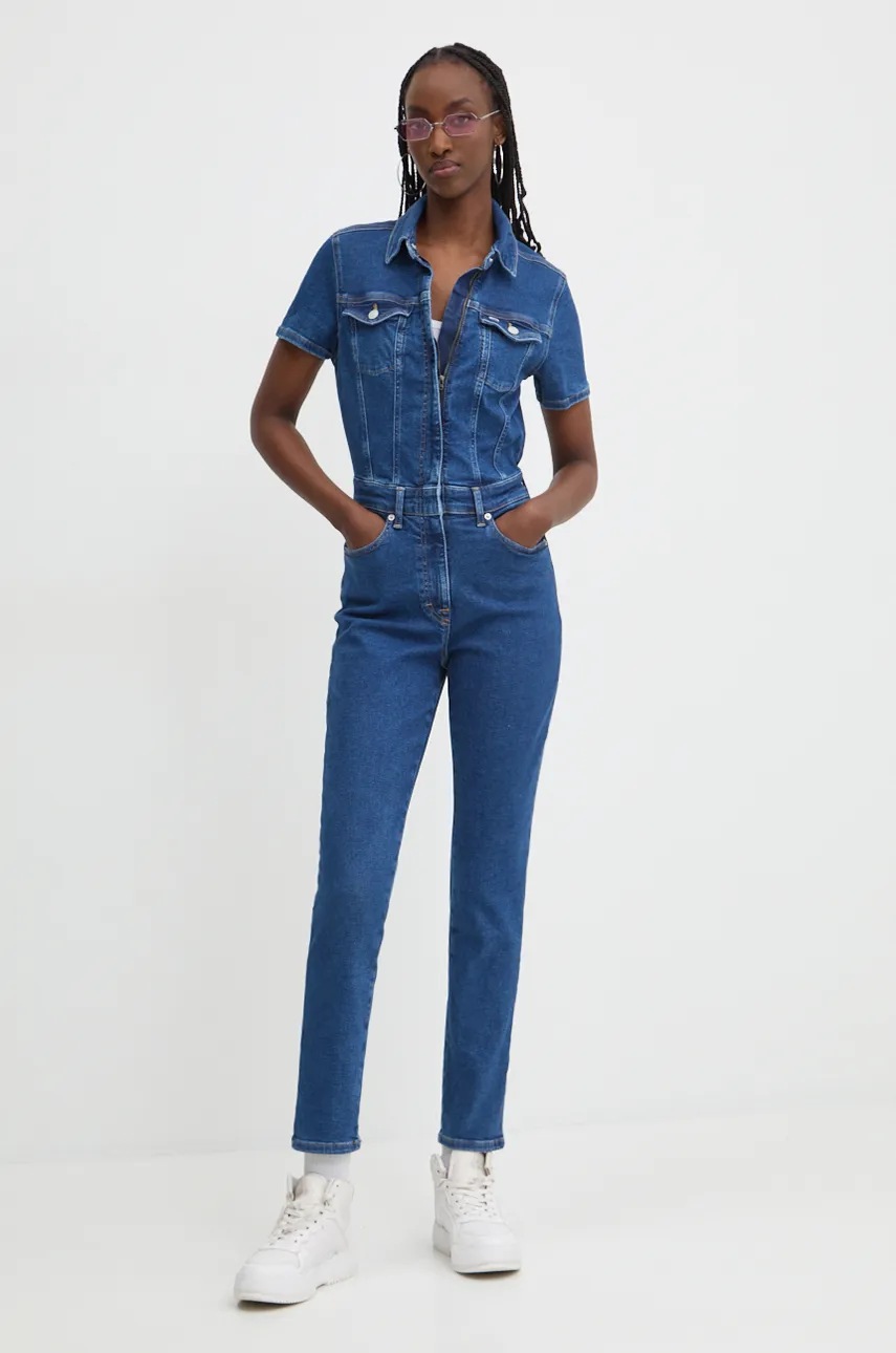 

Дънков гащеризон Tommy Jeans в синьо с яка DW0DW19636, Син