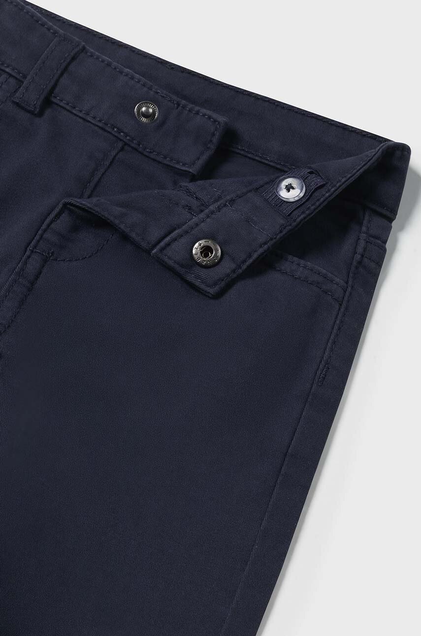 Детские хлопковые брюки Mayoral slim fit basic цвет синий однотонные 563