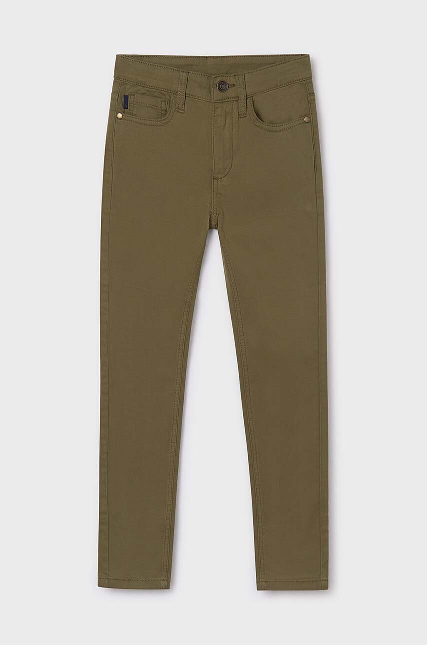 Детские брюки Mayoral slim fit basic цвет зелёный однотонные 582