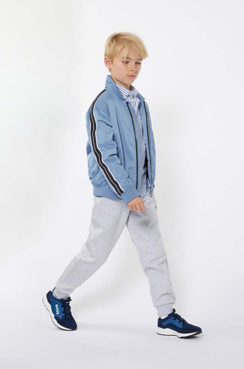 BOSS pantaloni de trening pentru copii culoarea gri, neted, J51153