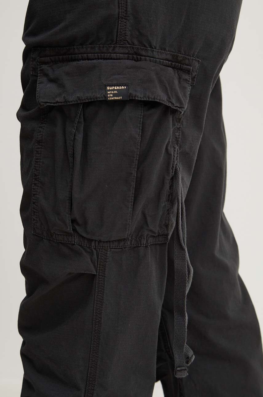 Бавовняні штани Superdry колір чорний прямі висока посадка W7011070A-02A 