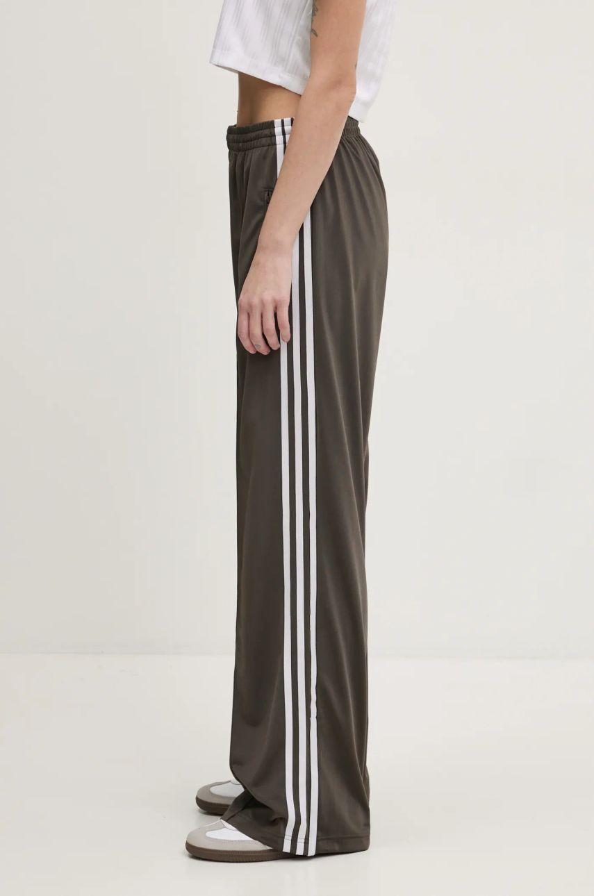 Donji dio trenirke adidas Originals Firebird Track Pant boja: zelena, s uzorkom, IY4721