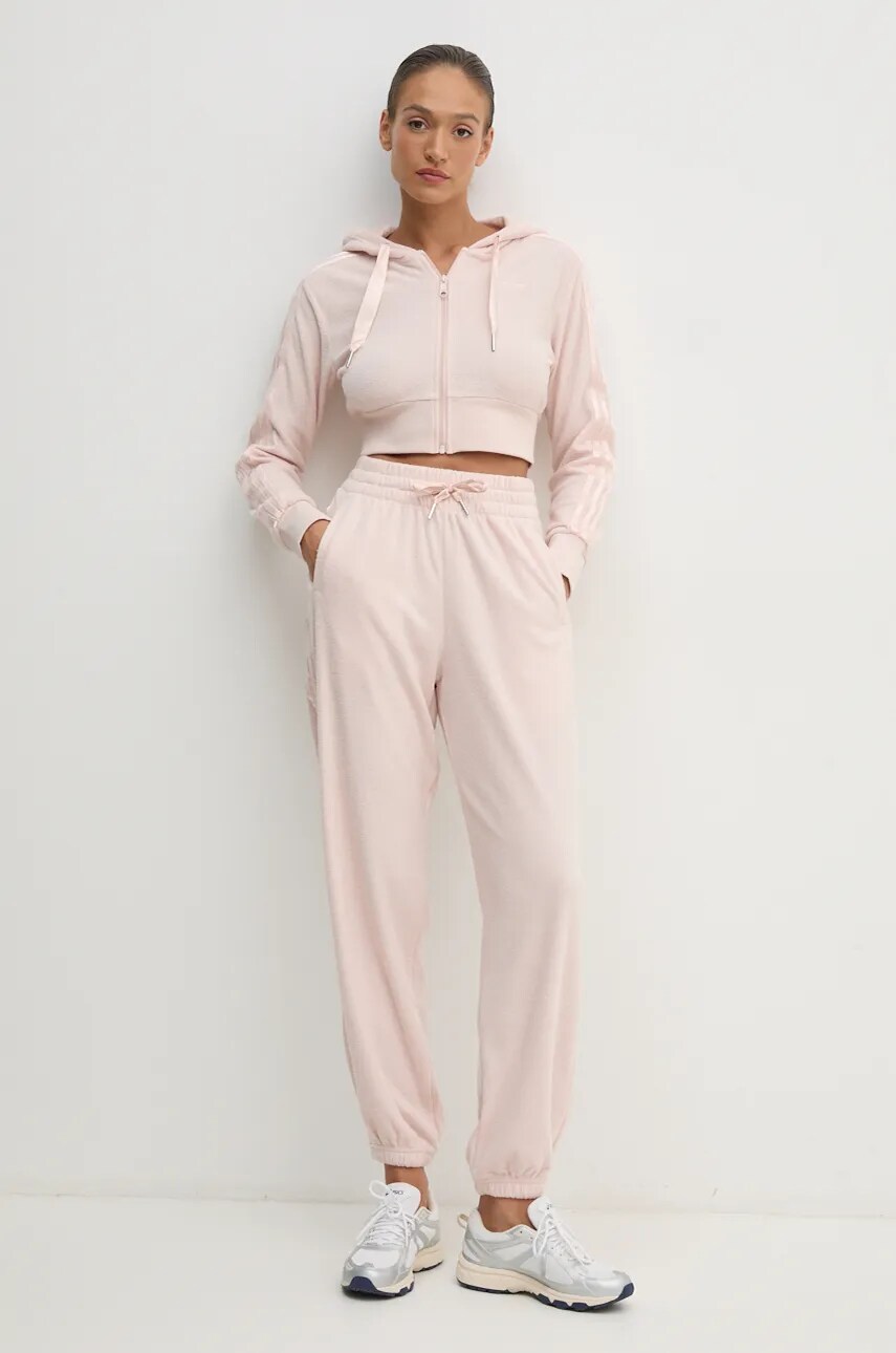 Спортивные штаны adidas Originals Femme Galore Jogger цвет розовый с аппликацией JN3008 Спортивные штаны adidas Originals Femme Galore Jogger цвет розовый с аппликацией JN3008