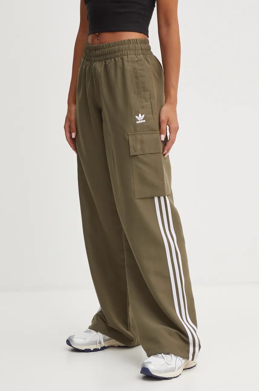 Hlače adidas Originals za žene, boja: zelena, cargo kroj, visoki struk, IX5964