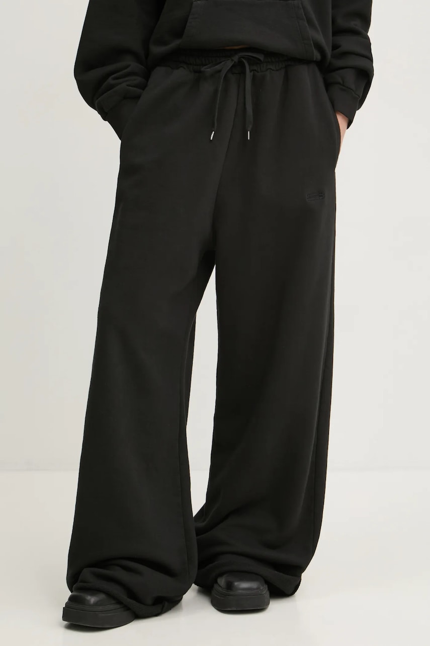 K+LUSHA pantaloni de trening din bumbac culoarea negru, uni, KLW56001TJF01PX K+LUSHA pantaloni de trening din bumbac culoarea negru, uni, KLW56001TJF01PX