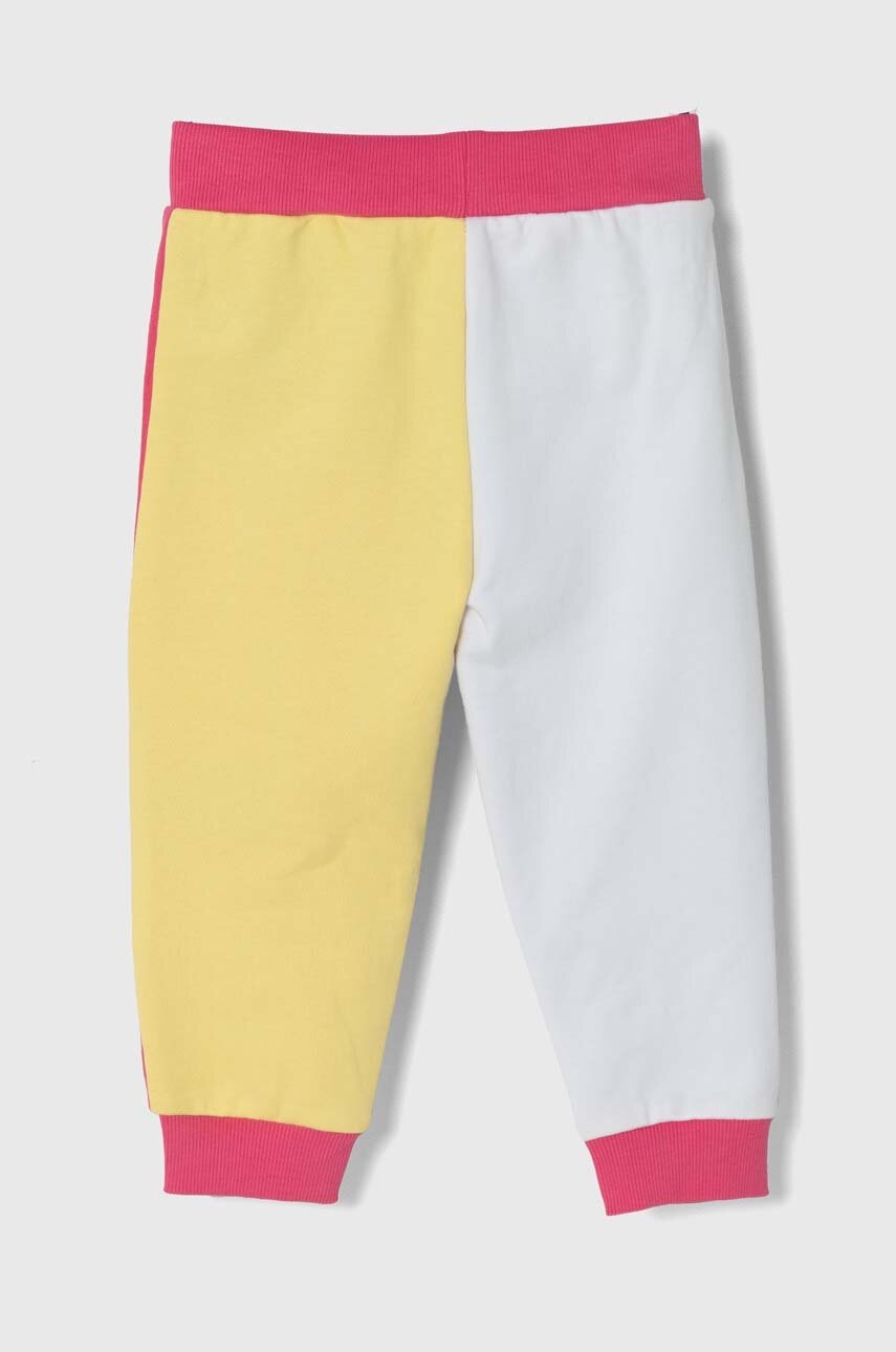 Детские хлопковые штаны Guess цвет розовый с узором K4YQ14 KA6R3