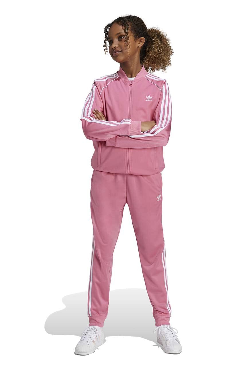 adidas Originals pantaloni de trening pentru copii SST TRACK PANTS culoarea roz, cu imprimeu, IY7462 adidas Originals pantaloni de trening pentru copii SST TRACK PANTS culoarea roz, cu imprimeu, IY7462