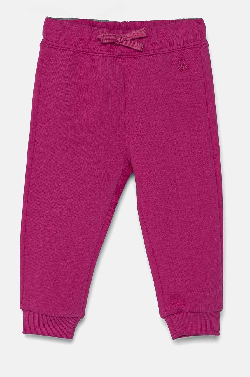 United Colors of Benetton pantaloni de trening din bumbac pentru copii culoarea roz, neted, 3J70GF01N