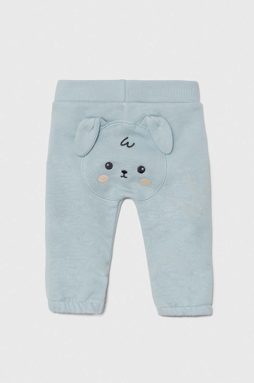 United Colors of Benetton pantaloni de trening din bumbac pentru bebeluși culoarea turcoaz, cu imprimeu, 3J70AF01T