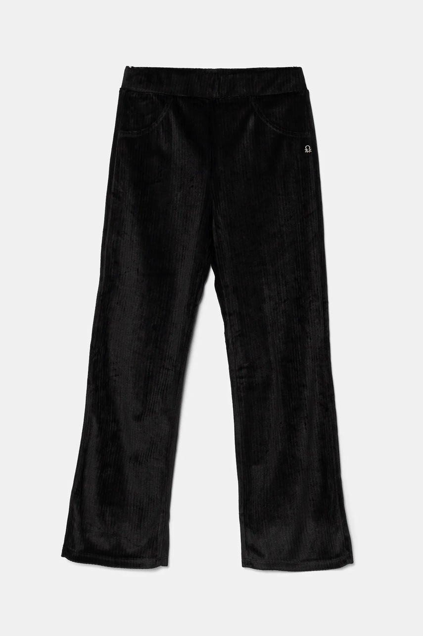 United Colors of Benetton pantaloni de catifea pentru copii culoarea negru, neted, 37JBCF05J