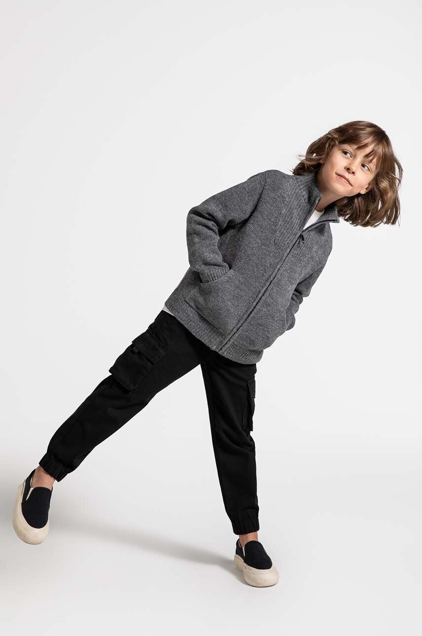 Coccodrillo pantaloni de trening din bumbac pentru copii culoarea negru, neted, WORLD OF PIXEL BOY KIDS