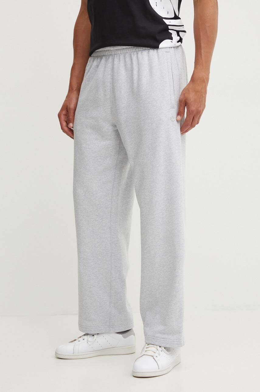 adidas Originals pantaloni de trening din bumbac culoarea gri, melanj, IX9815