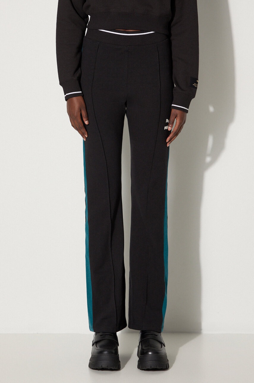 Puma pantaloni de trening T7 Classics Play Paris Flared