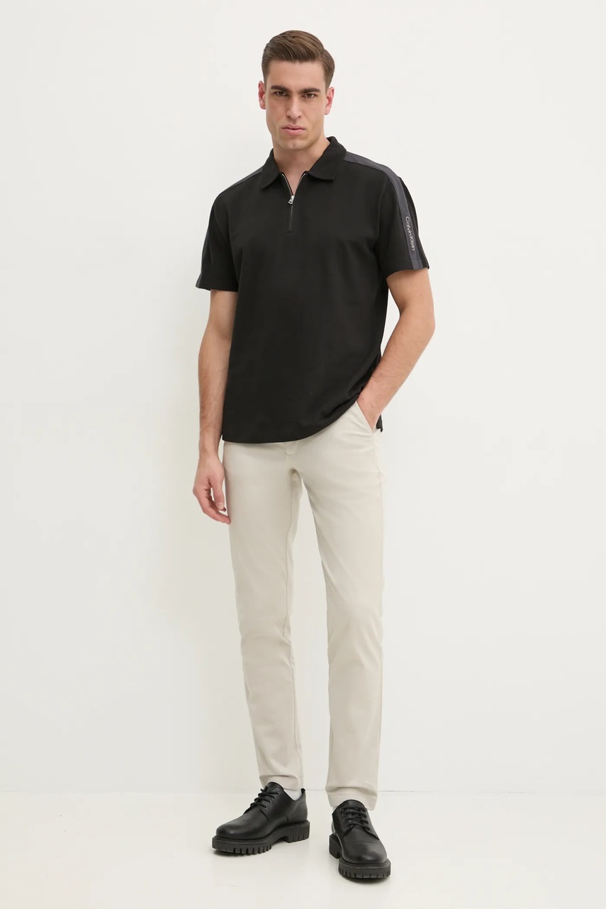 Брюки Calvin Klein мужские цвет бежевый облегающие K10K113429