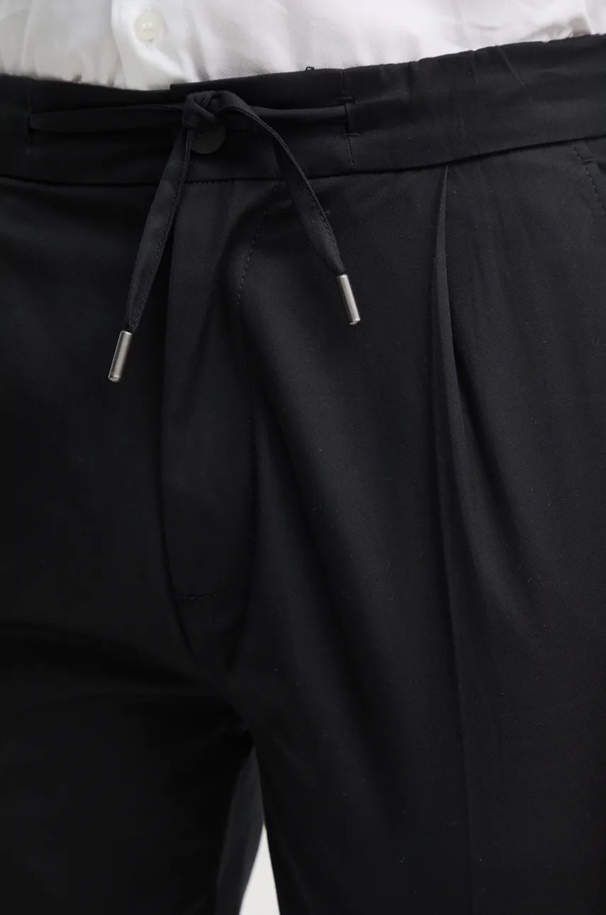 Бавовняні штани Calvin Klein колір чорний облягаючі K10K113431 