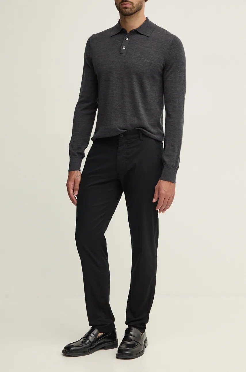 

Панталон Calvin Klein Jeans в черно с кройка тип чино J30J326847, Черен