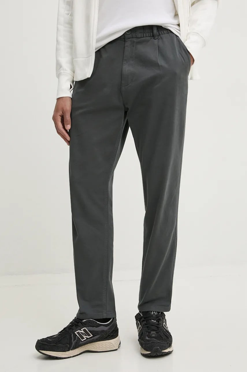Tommy Jeans pantaloni barbati, culoarea gri, mulata, DM0DM20693 Tommy Jeans pantaloni barbati, culoarea gri, mulata, DM0DM20693