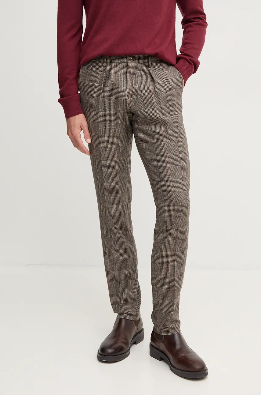 

Вълнен панталон Hackett London в кафяво с кройка по тялото HM212639R, Кафяв