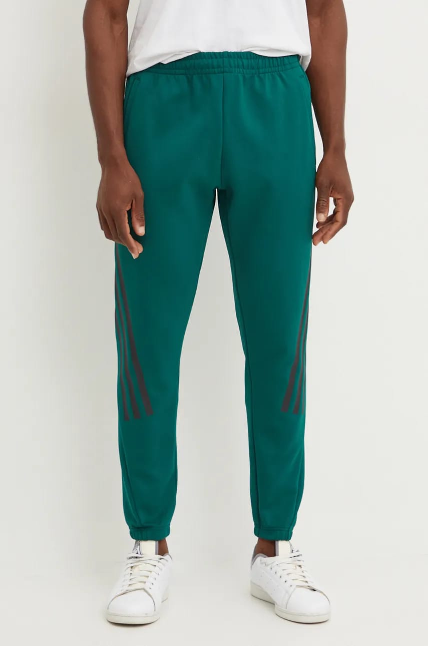 adidas pantaloni de trening Future Icons culoarea verde, cu imprimeu, IW8573 adidas pantaloni de trening Future Icons culoarea verde, cu imprimeu, IW8573