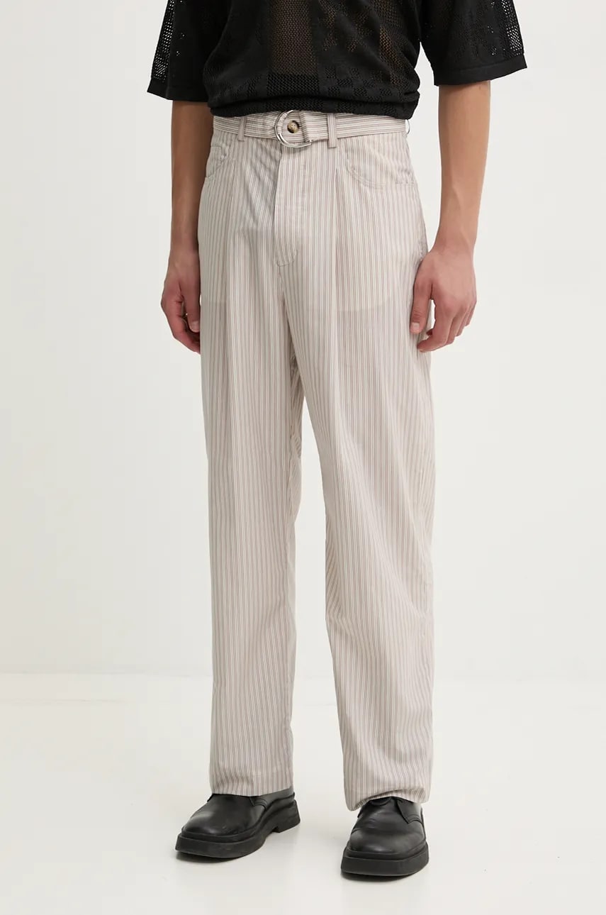 Nanushka pantaloni FERRE barbati, culoarea bej, cu fason chinos, NM24PFPA01775 Nanushka pantaloni FERRE barbati, culoarea bej, cu fason chinos, NM24PFPA01775