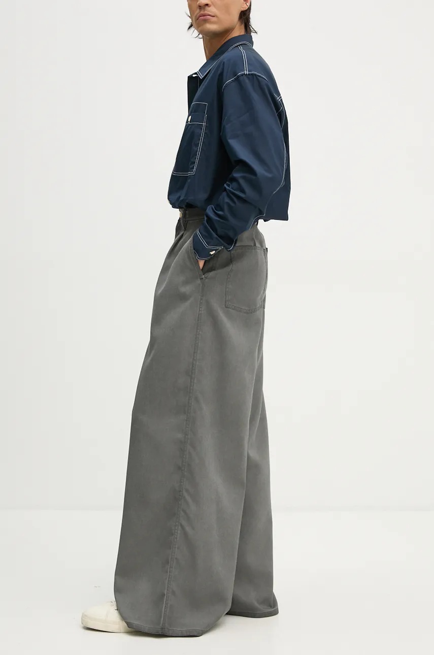 Μάλλινο παντελόνι Sunnei φωτογραφία