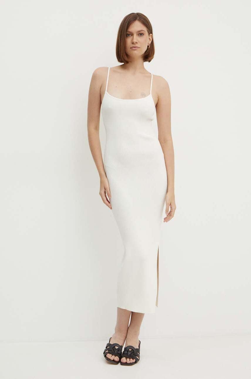 Сукня Calvin Klein Jeans колір бежевий maxi облягаюча J20J224083