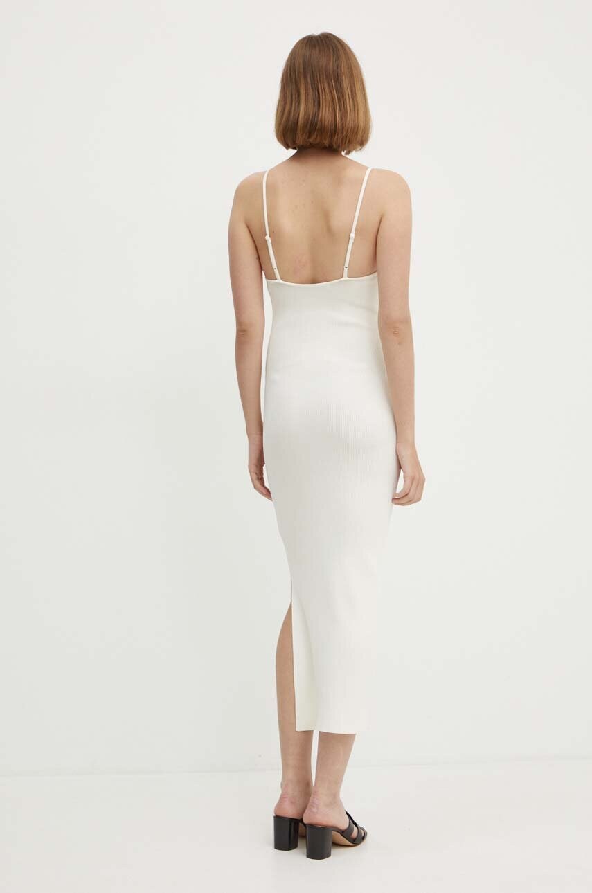 Сукня Calvin Klein Jeans колір бежевий maxi облягаюча J20J224083