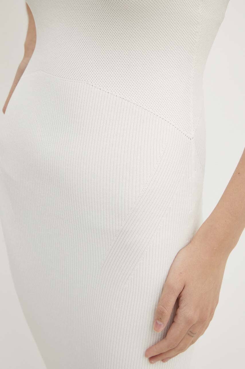 Сукня Calvin Klein Jeans колір бежевий maxi облягаюча J20J224083