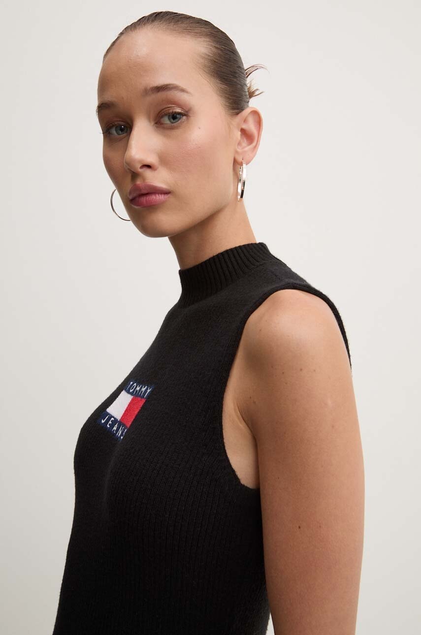 Сукня Tommy Jeans колір чорний mini облягаюча DW0DW18607