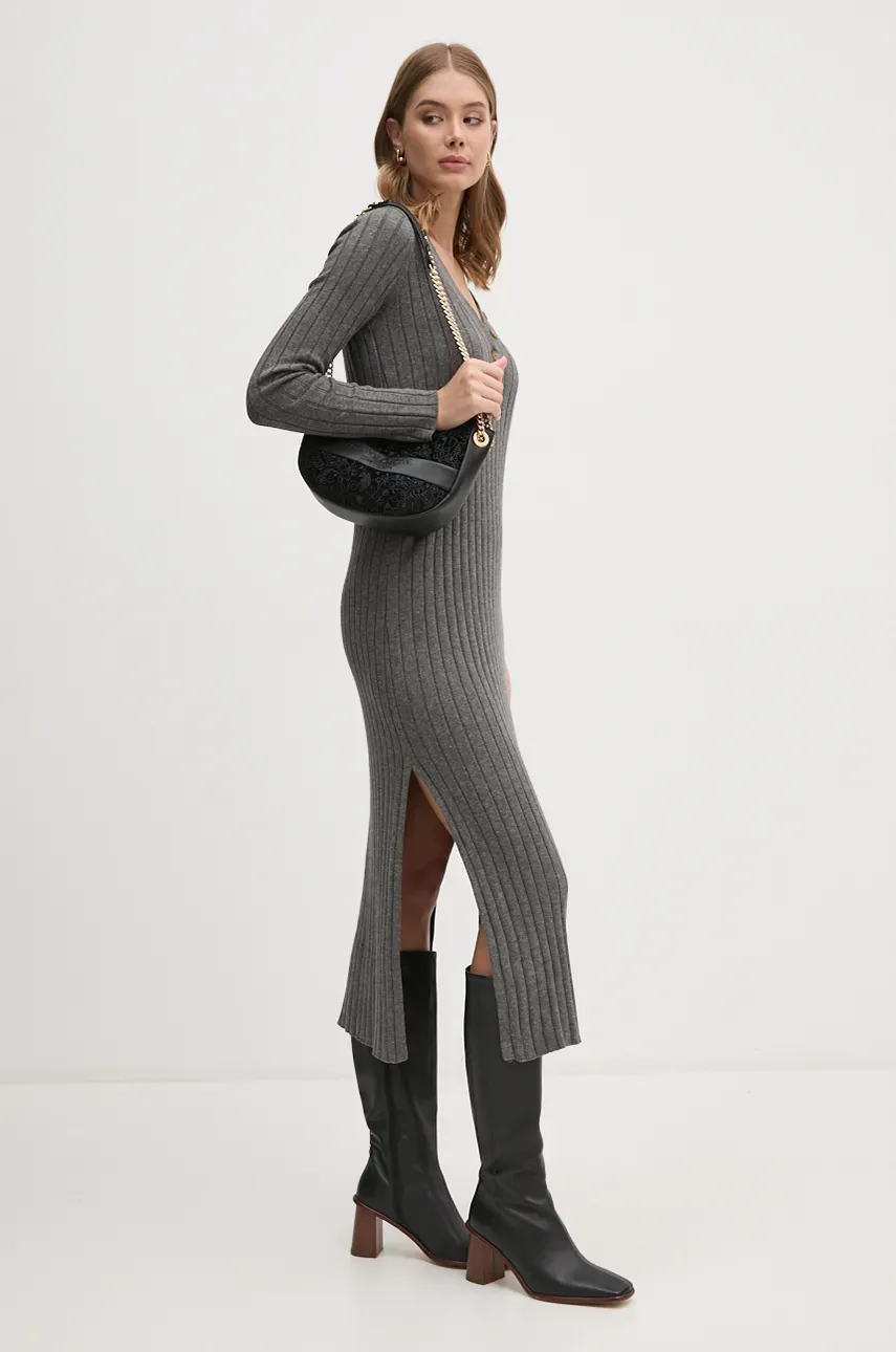 Платье Pepe Jeans IZABEL DRESS цвет серый midi облегающее PL953586 Платье Pepe Jeans IZABEL DRESS цвет серый midi облегающее PL953586