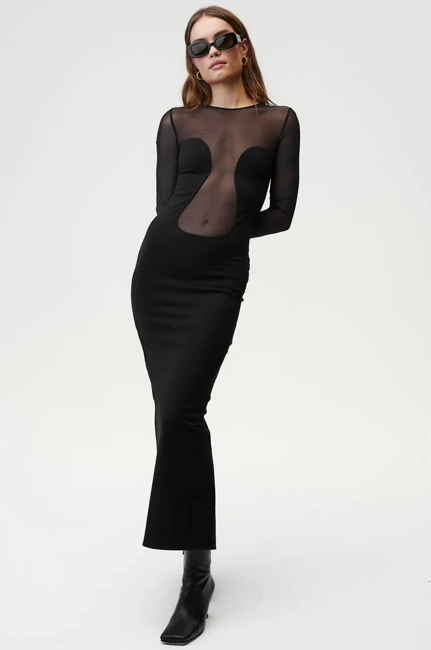 Платье Undress Code Sleek Silhouette Dress цвет чёрный maxi облегающее 731 Платье Undress Code Sleek Silhouette Dress цвет чёрный maxi облегающее 731