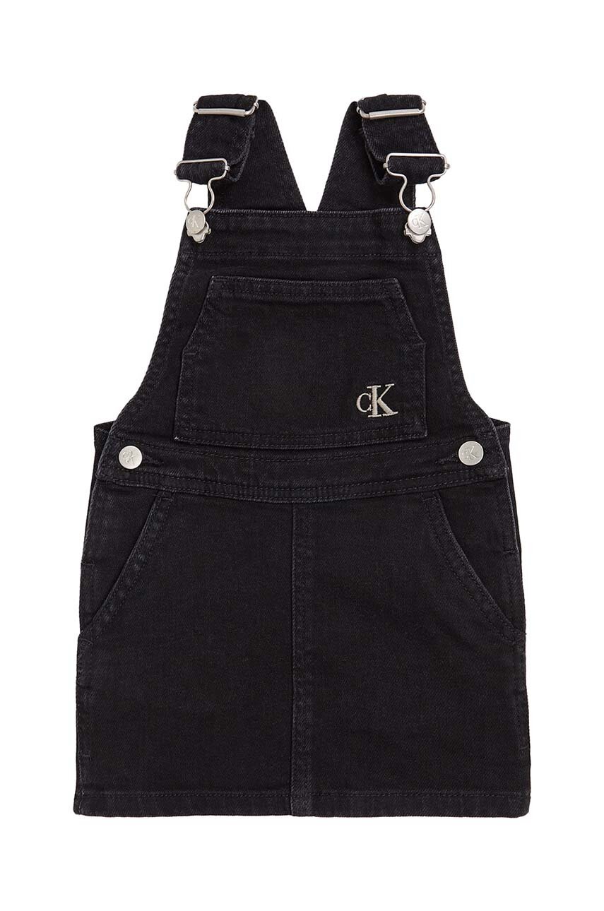 

Детска дънкова рокля Calvin Klein Jeans в черно къса със стандартна кройка IN0IN00200, Черен